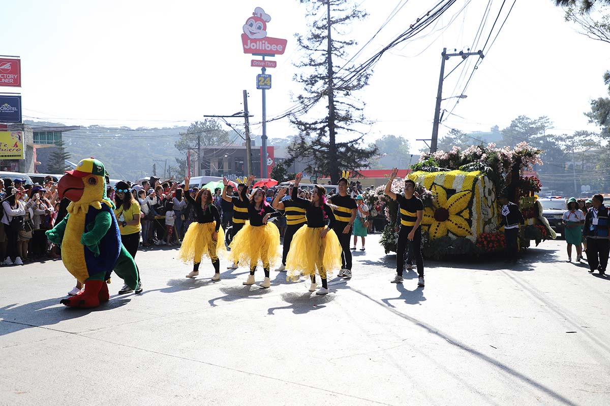 Pangbenga Festival float Palawan Pawnshop
