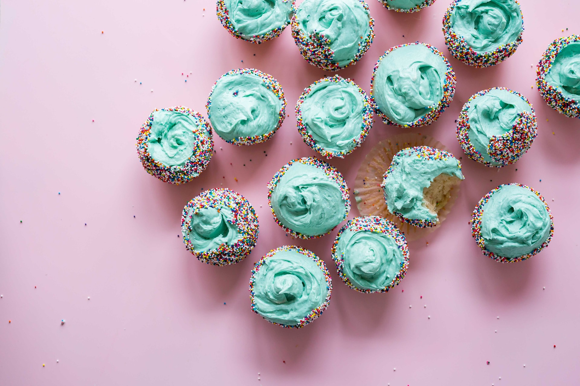 green-cupcakes
