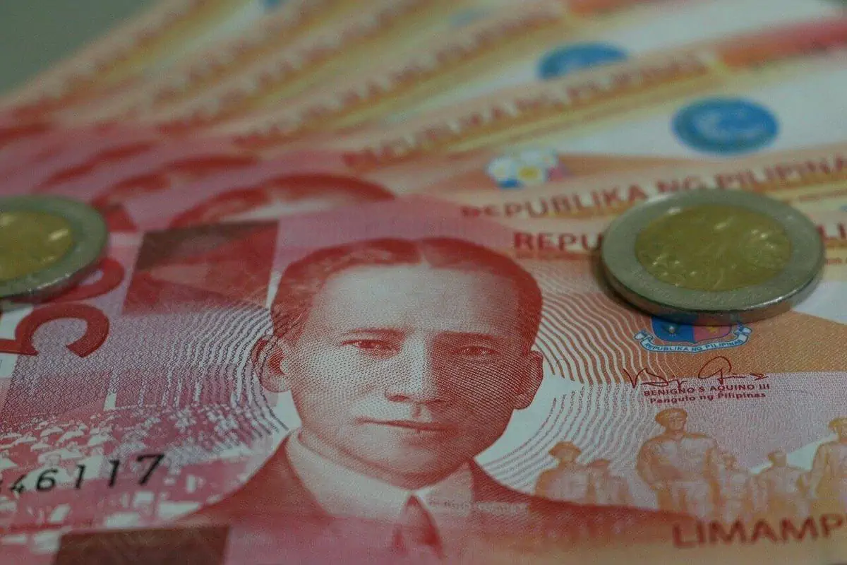 photo-of-Philippine-money