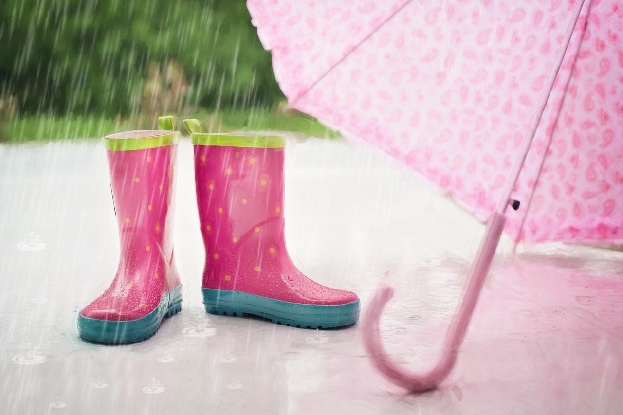 pink-boots-umbrella-1
